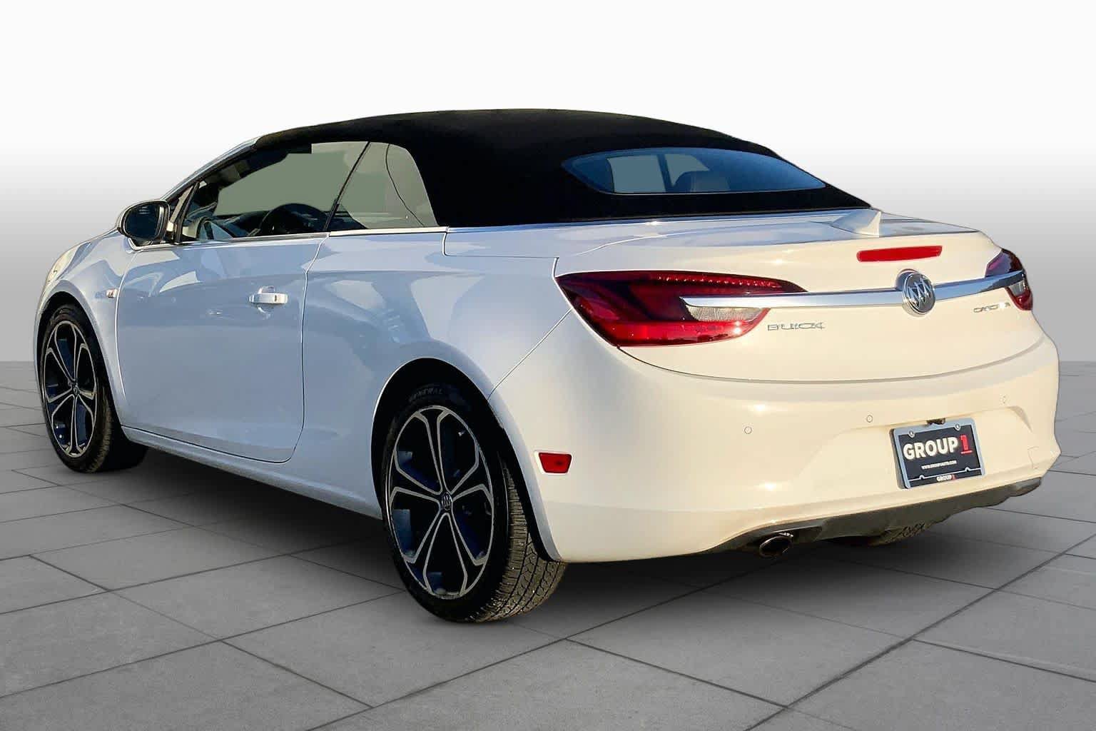 Used 2016 Buick Cascada FWD image 11