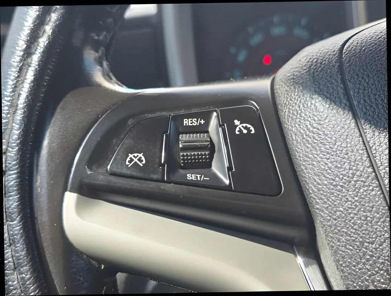 Used 2015 Chevrolet Camaro LT image 21