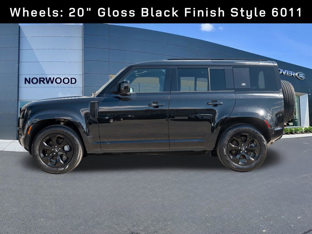 Used 2023 Land Rover Defender 110 X-Dynamic SE image 7