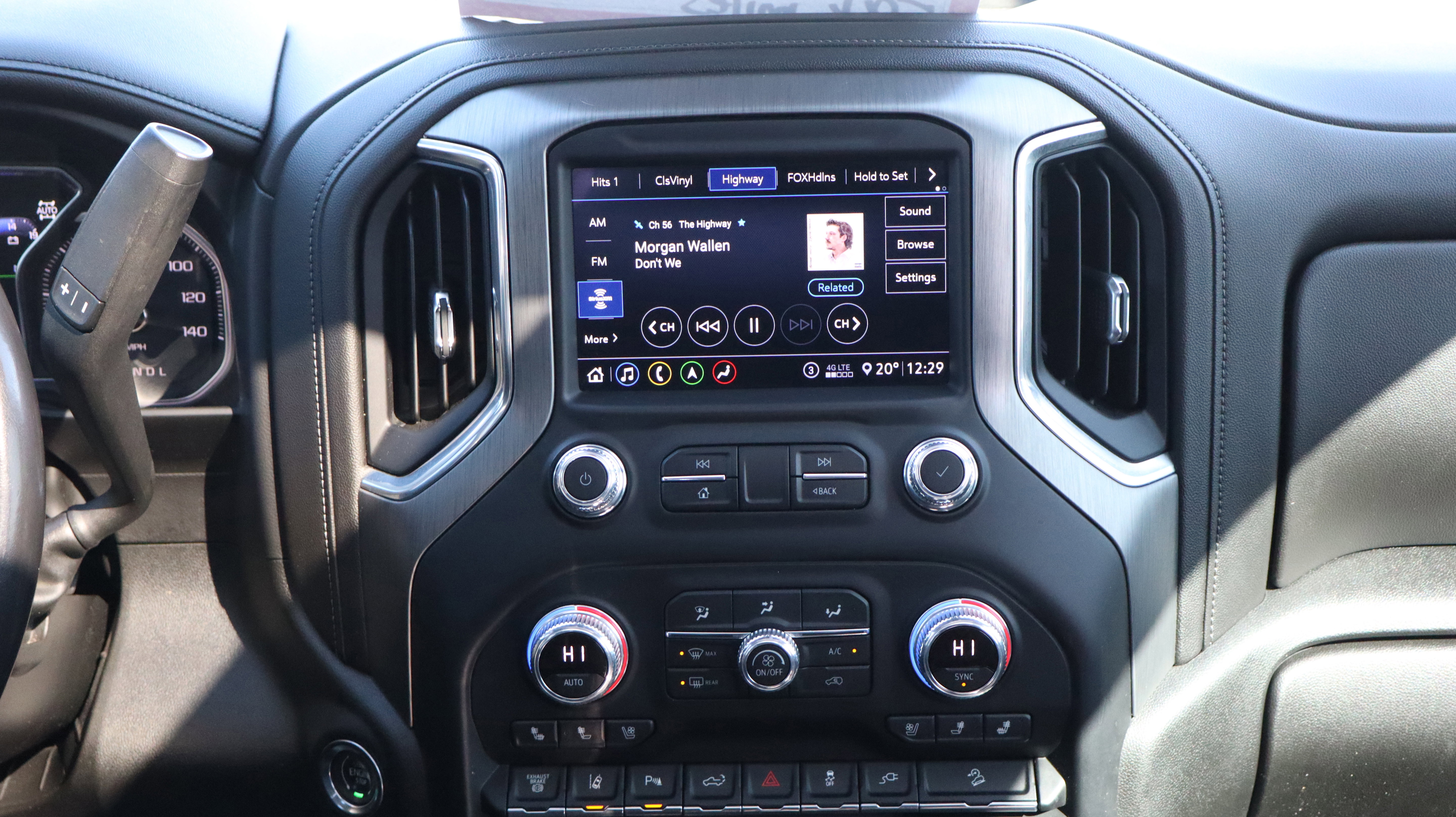 Used 2020 GMC Sierra 3500 Denali w/ Denali Ultimate Package image 11