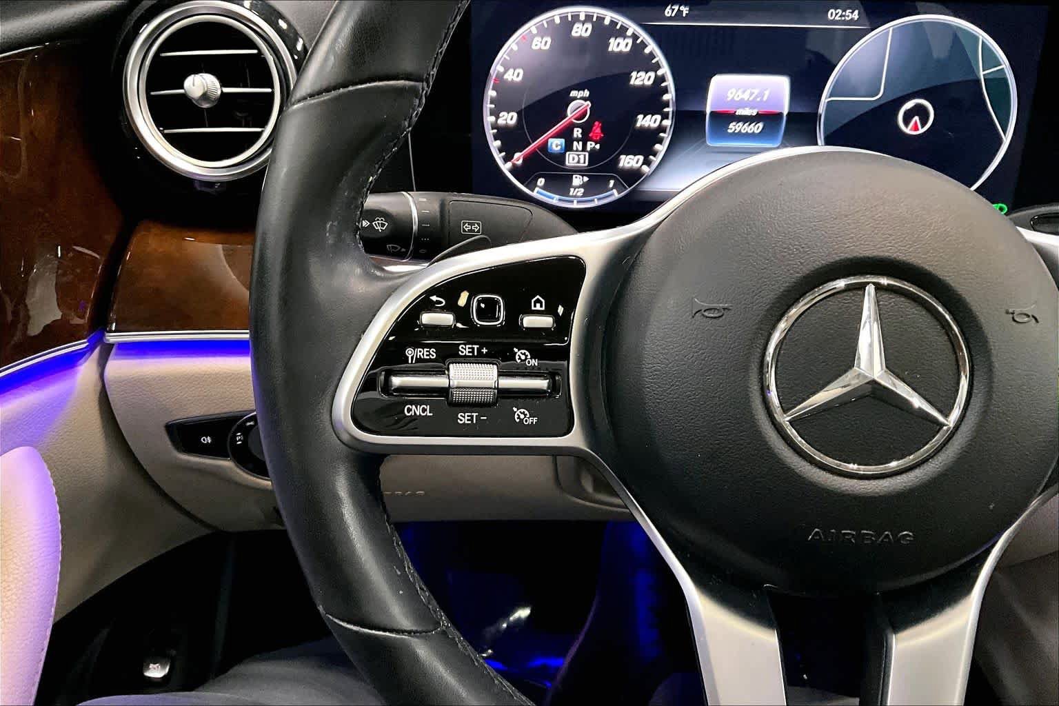 Used 2020 Mercedes-Benz E 350 4MATIC Sedan image 24