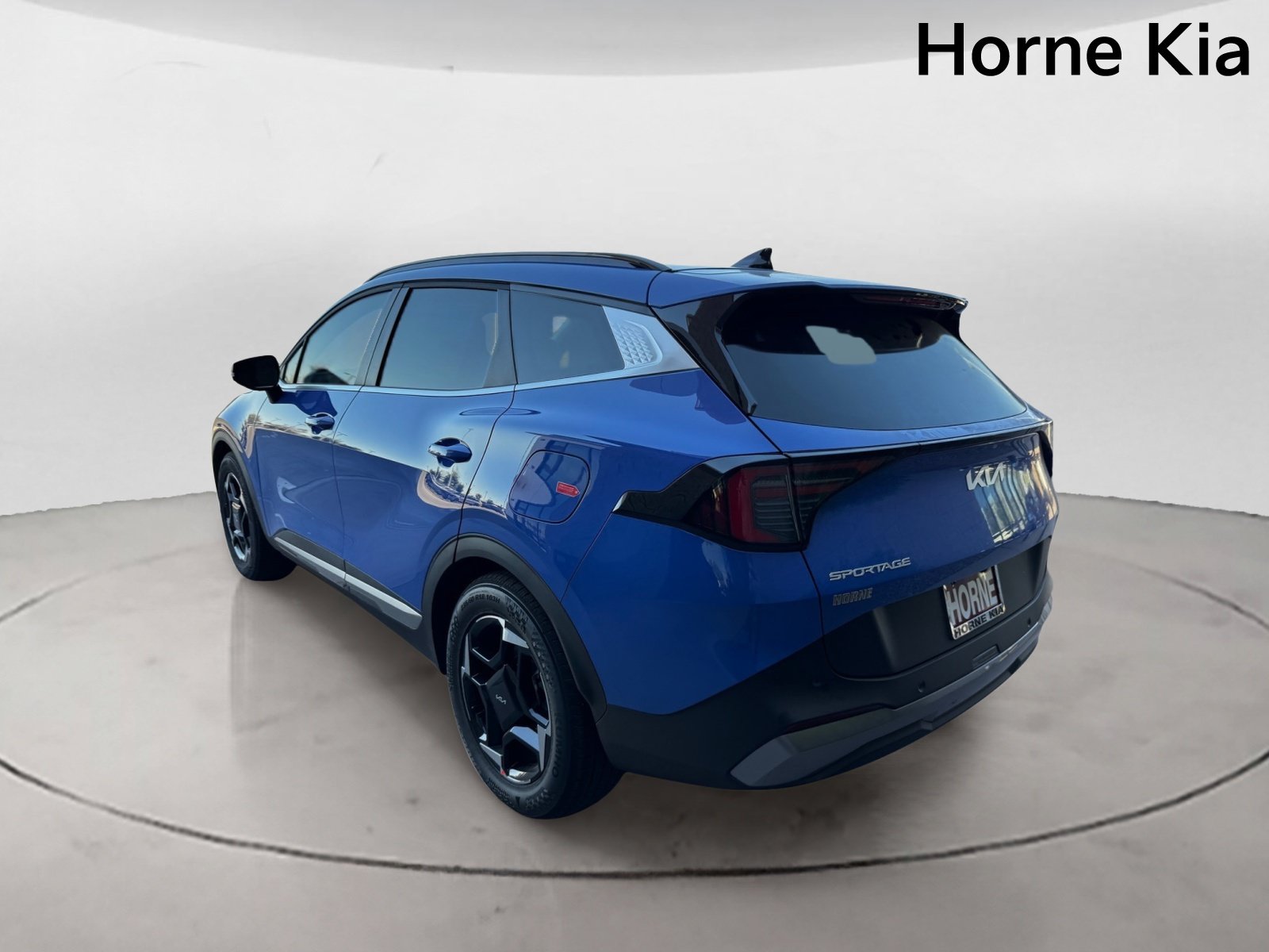 New 2026 Kia Sportage EX w/ EX Panorama Roof Package FWD image 5