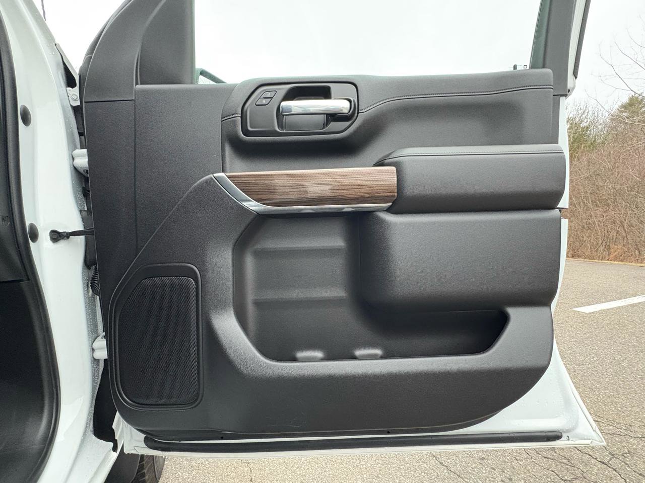 Used 2023 Chevrolet Silverado 2500 LT w/ Convenience Package image 26