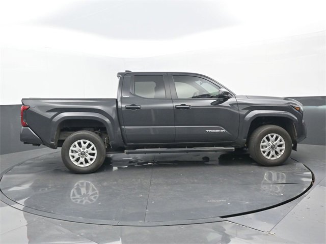 Used 2024 Toyota Tacoma SR5 image 2