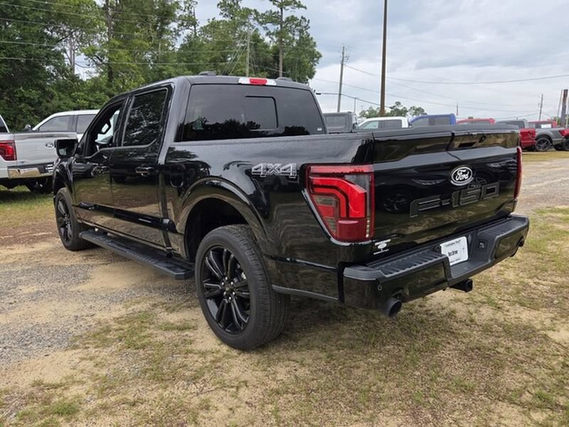 Used 2024 Ford F150 Lariat w/ Equipment Group 502A High AWD/4WD image 9