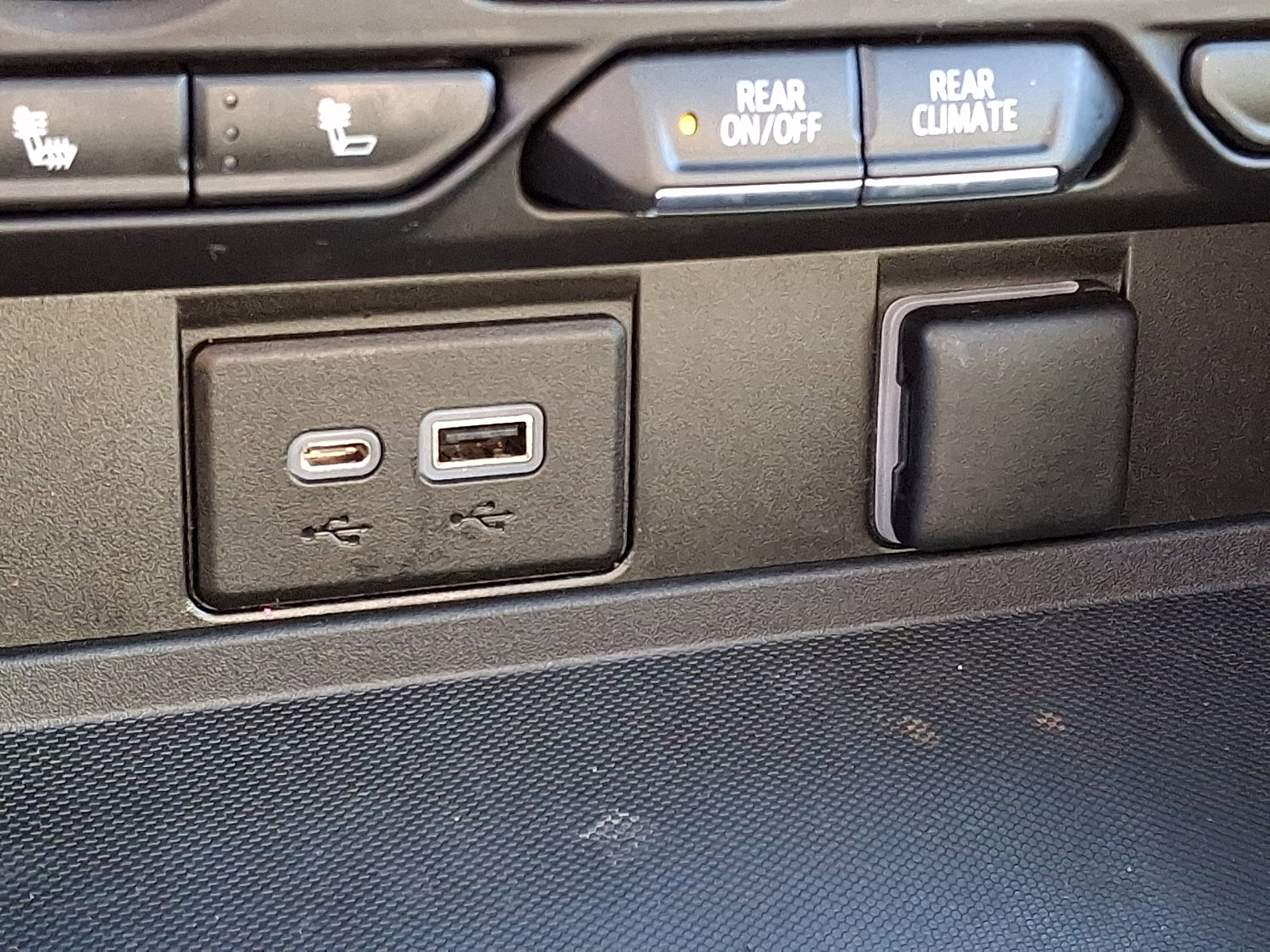 Certified 2023 Chevrolet Suburban LT image 27