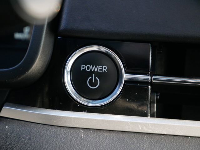 Used 2023 Mitsubishi Outlander SE image 27