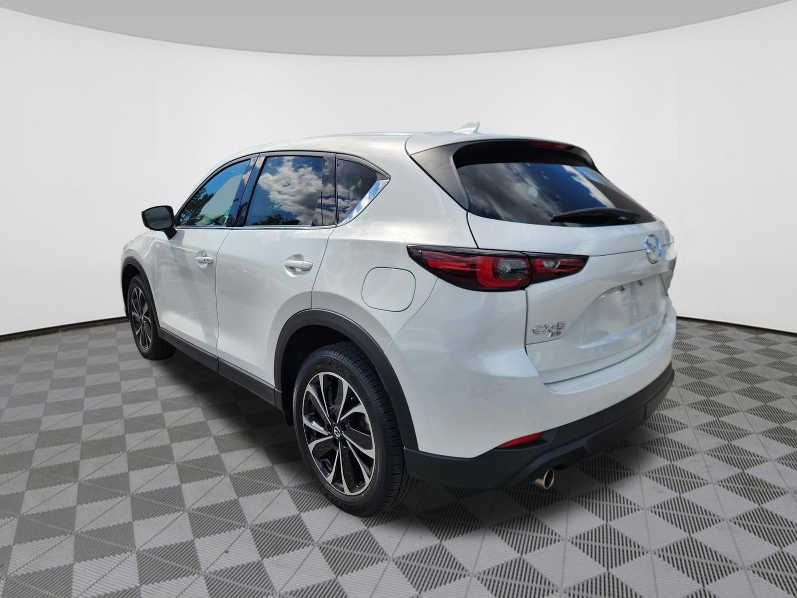 Certified 2023 MAZDA CX-5 AWD 2.5 S w/ Premium Plus Pkg image 3