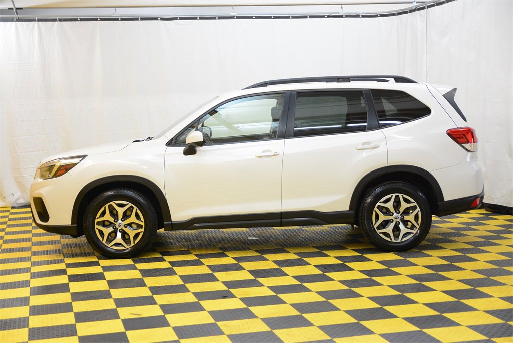 Used 2021 Subaru Forester Premium image 7