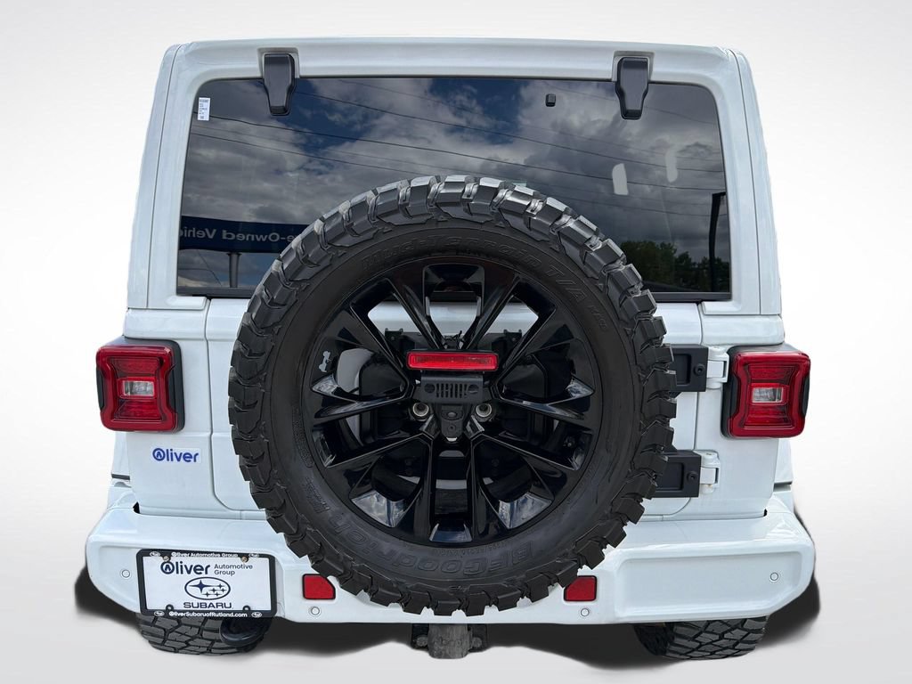 Used 2021 Jeep Wrangler Unlimited Sahara AWD/4WD image 14