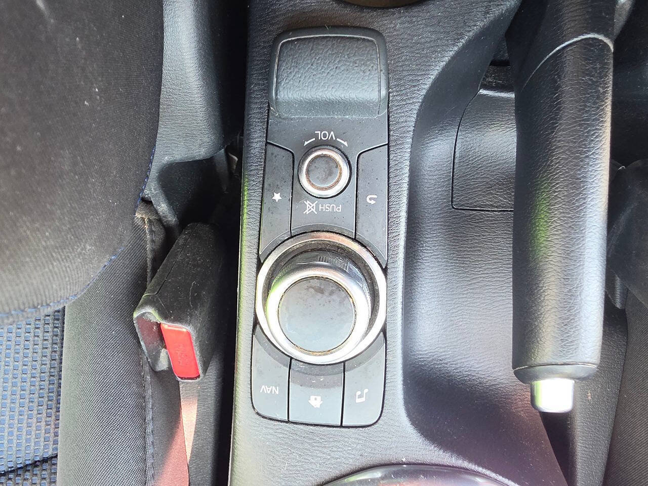 Used 2016 Scion iA FWD image 40