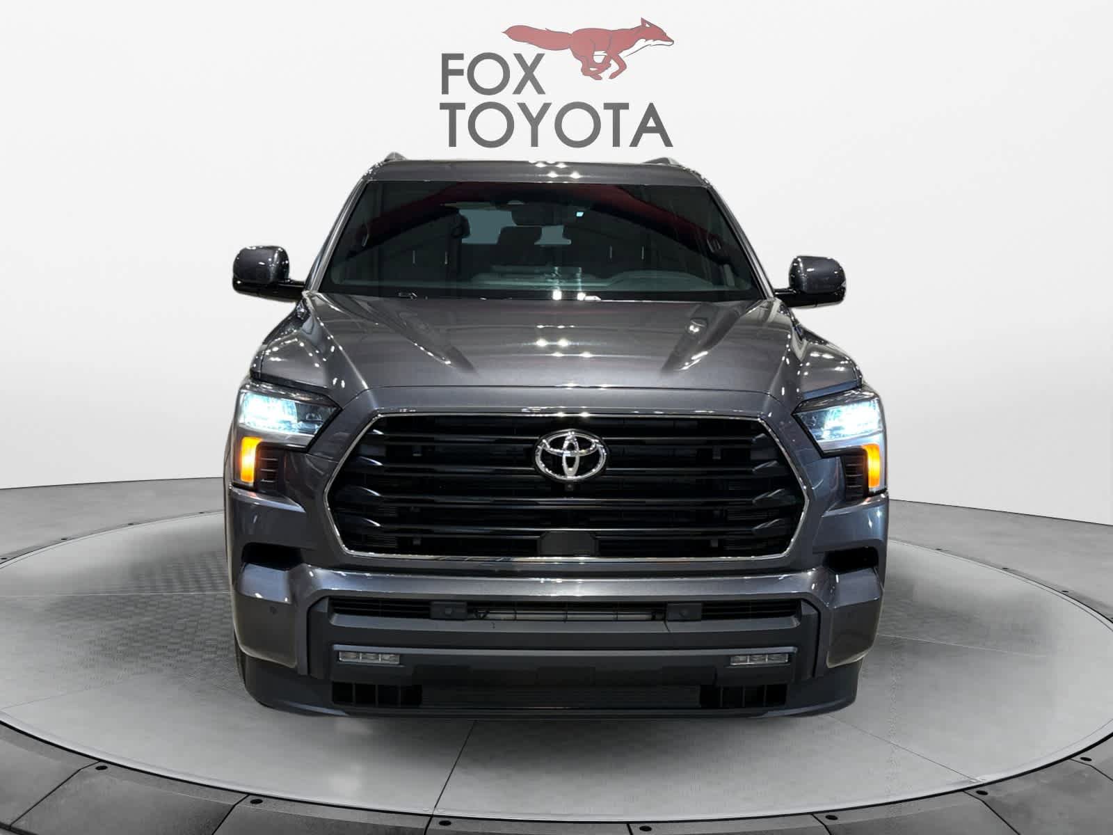 Used 2026 Toyota Sequoia SR5 w/ SR5 Premium Package AWD/4WD image 9