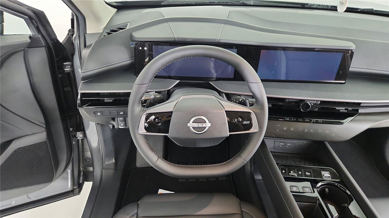 Certified 2025 Nissan Murano SV AWD/4WD image 16