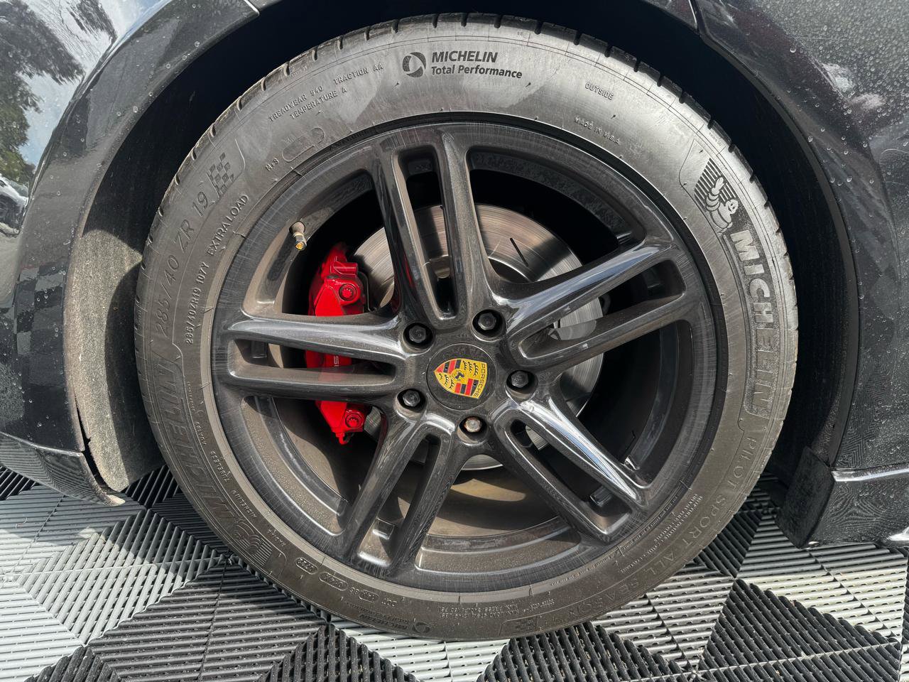 Used 2013 Porsche Panamera GTS AWD/4WD image 41