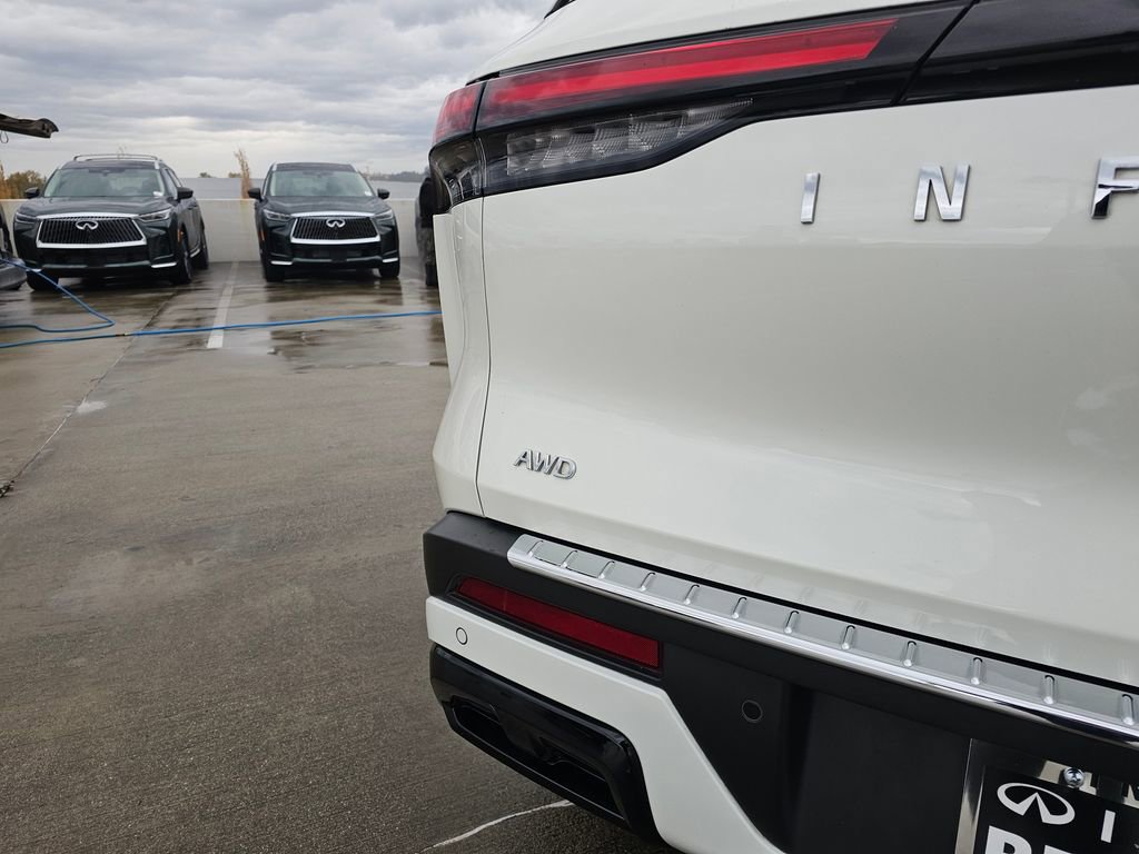 Certified 2023 INFINITI QX60 Luxe w/ Cargo Package image 15