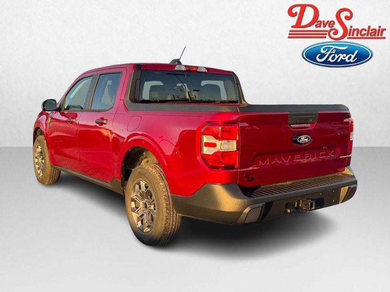 New 2025 Ford Maverick XLT FWD image 9