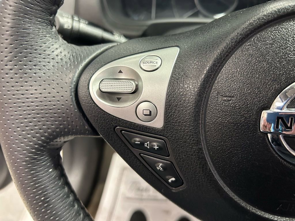 Used 2015 Nissan Versa Note SR w/ SR Convenience Package image 12