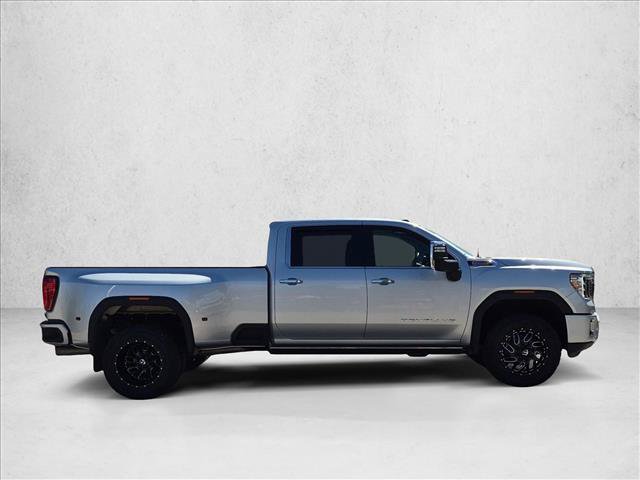 Used 2022 GMC Sierra 3500 Denali w/ Denali Ultimate Package AWD/4WD image 4
