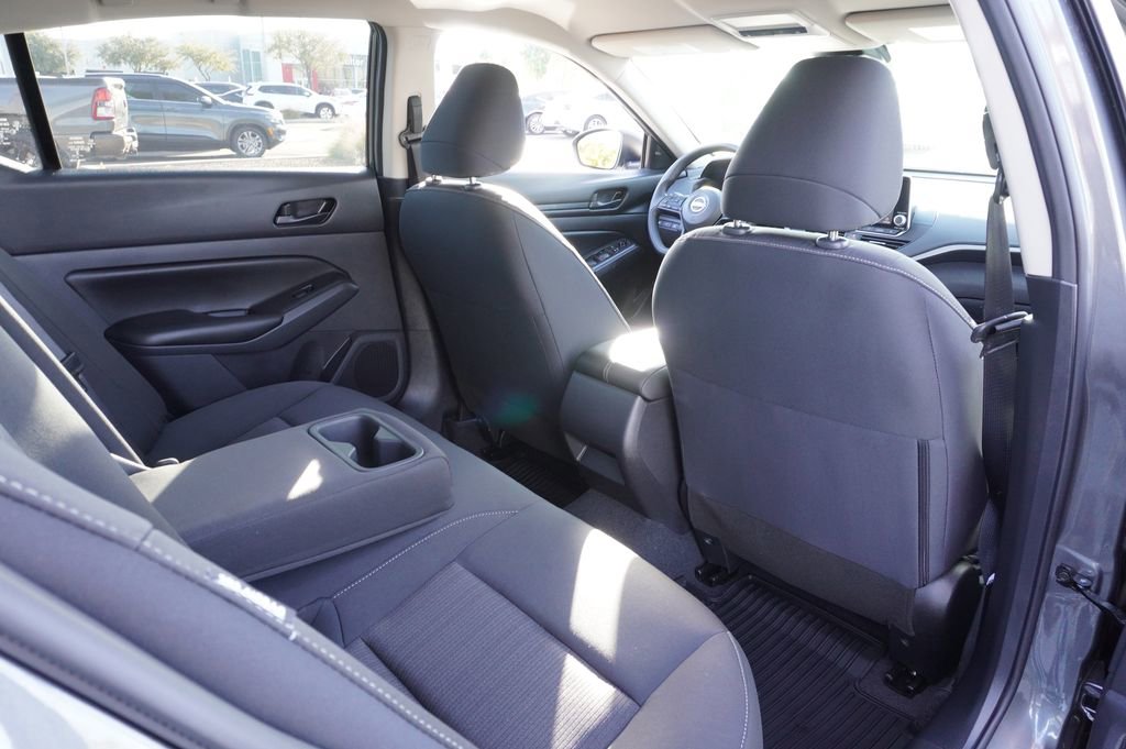 Certified 2025 Nissan Altima 2.5 S image 10