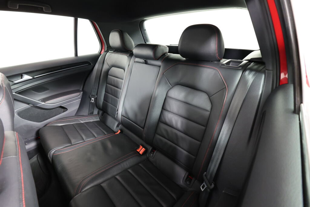 Used 2016 Volkswagen GTI Autobahn image 15