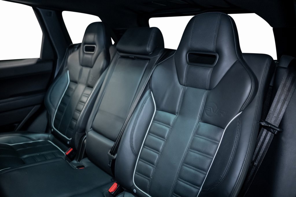 Used 2016 Land Rover Range Rover Sport SVR image 40