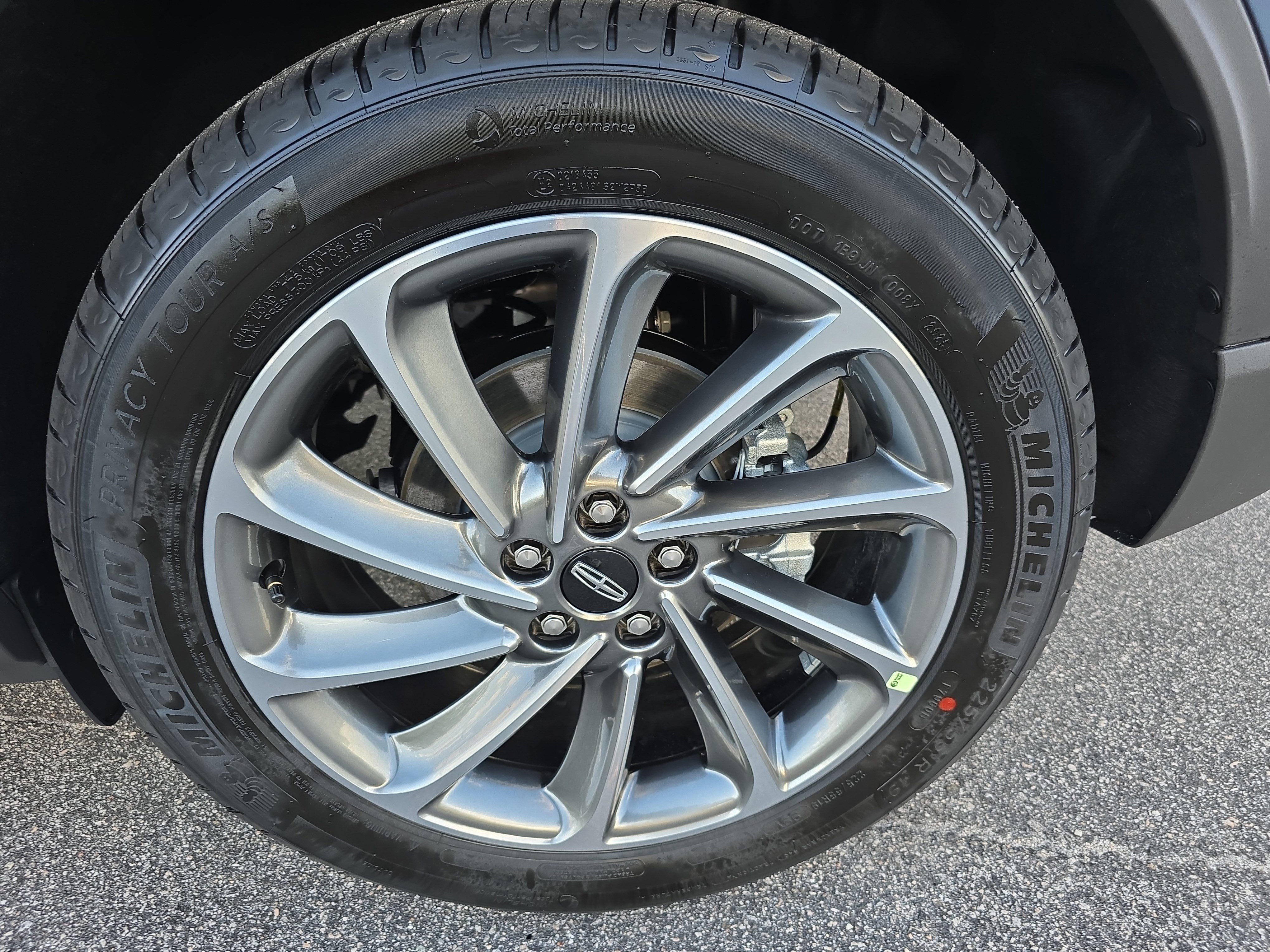New 2026 Lincoln Corsair Premiere image 33