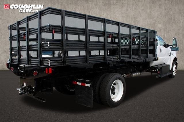 New 2024 Ford F750 2WD SuperCab Super Duty image 4