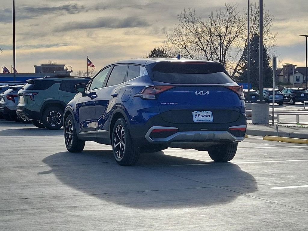 Used 2023 Kia Sportage EX image 6