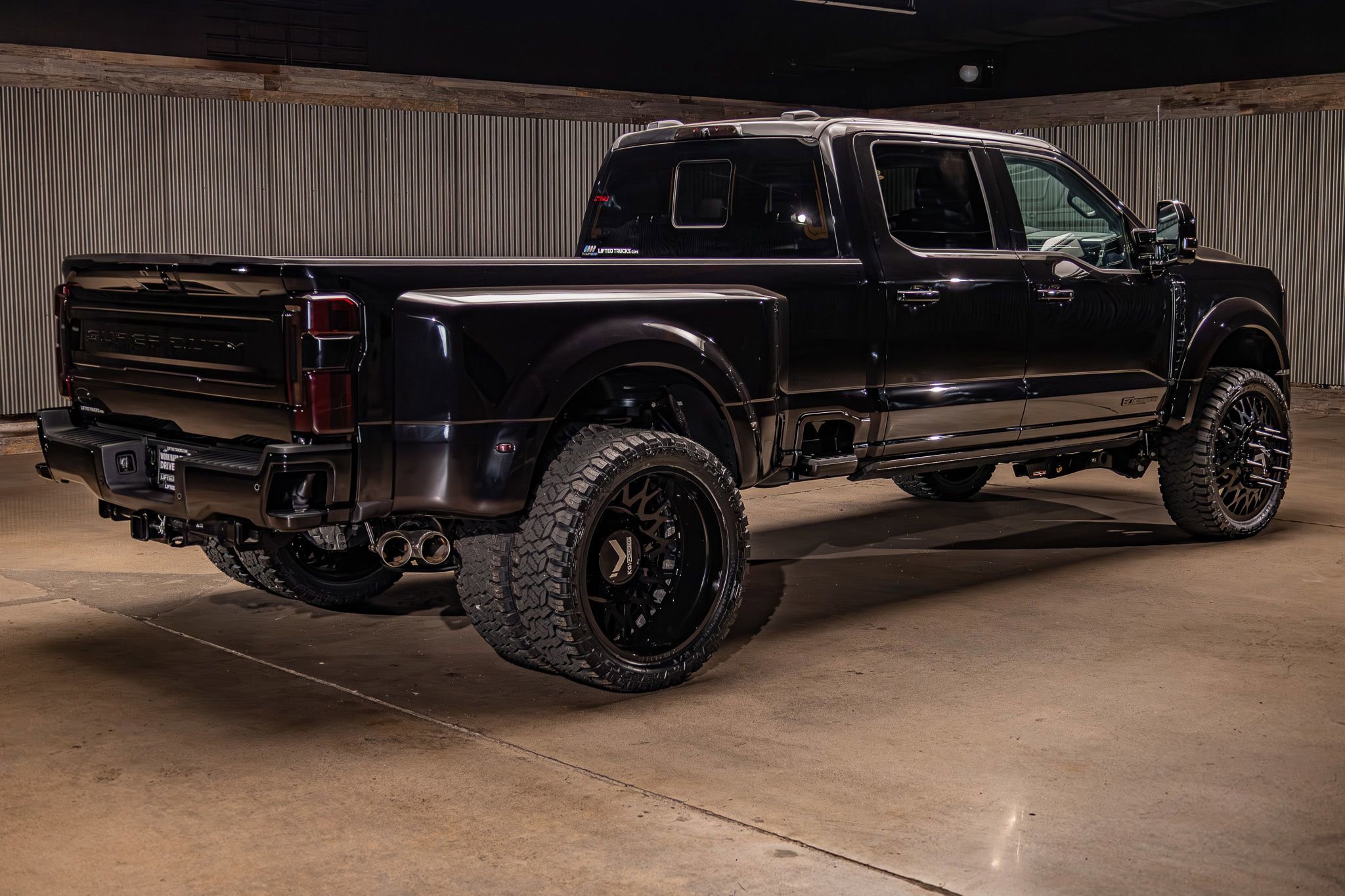 Used 2026 Ford F450 Platinum AWD/4WD image 10