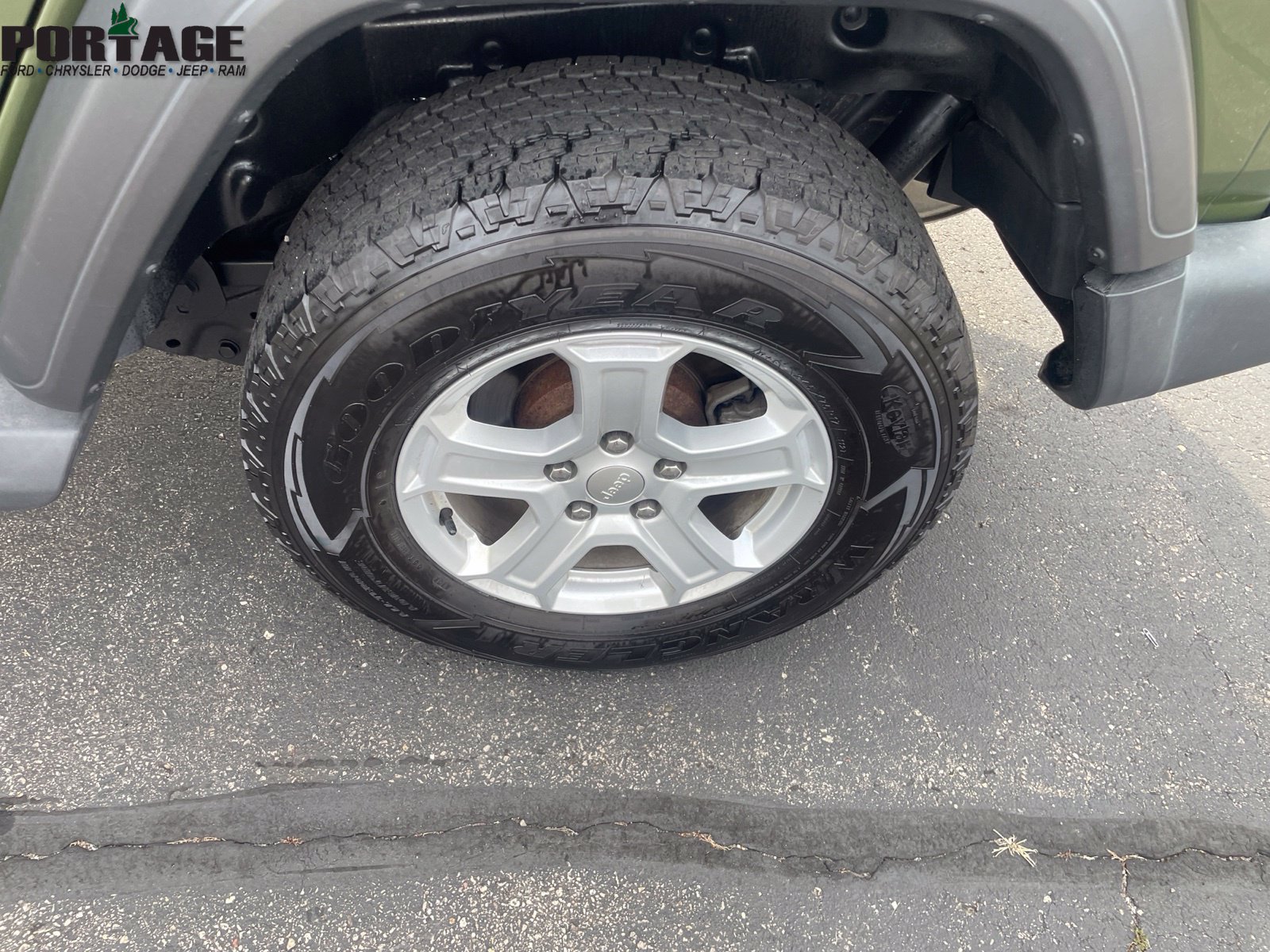 Used 2021 Jeep Wrangler Unlimited Sport AWD/4WD image 9