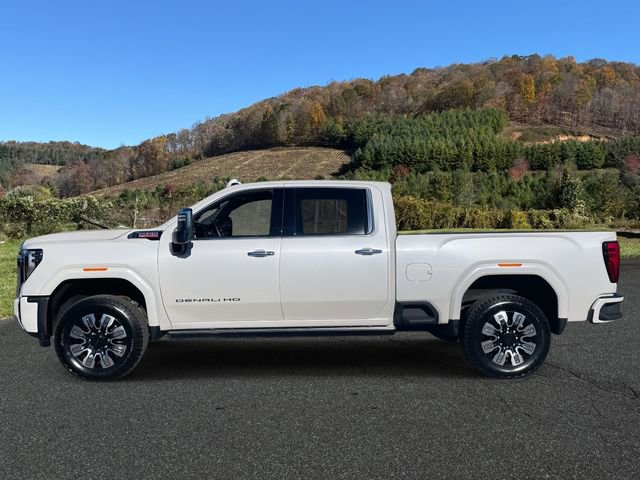 Used 2025 GMC Sierra 2500 Denali w/ Denali Reserve Package image 4