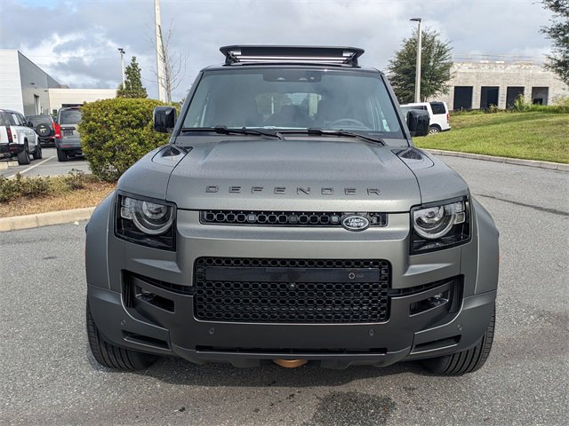 New 2025 Land Rover Defender 110 image 8