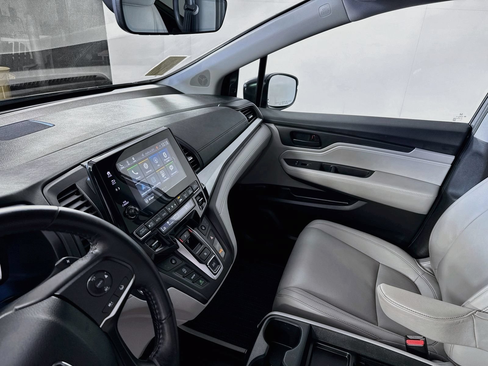 Used 2023 Honda Odyssey EX-L image 5
