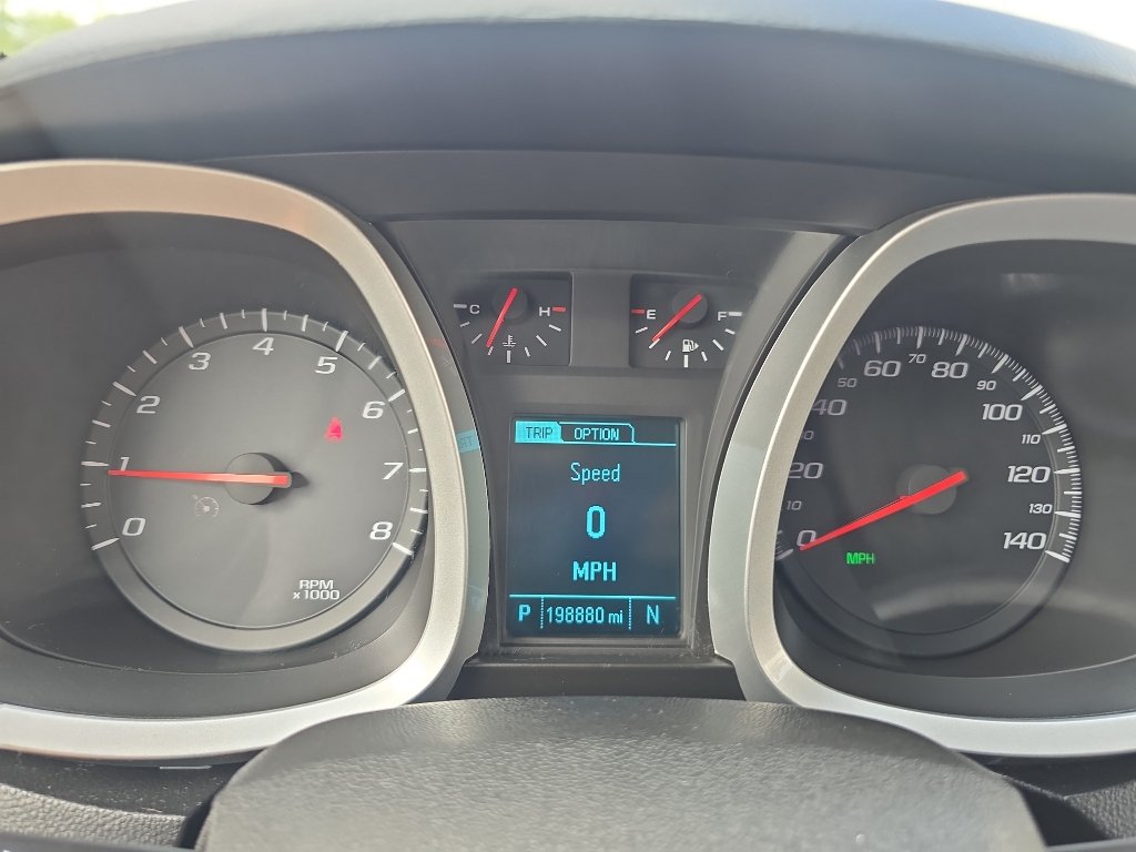 Used 2015 Chevrolet Equinox LT w/ Driver Convenience Package AWD/4WD image 21