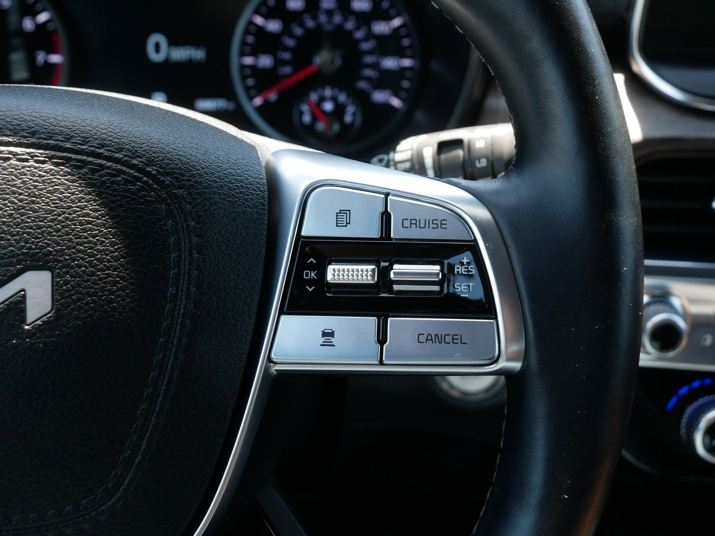 Certified 2022 Kia Telluride SX w/ SX Prestige Package AWD/4WD image 30