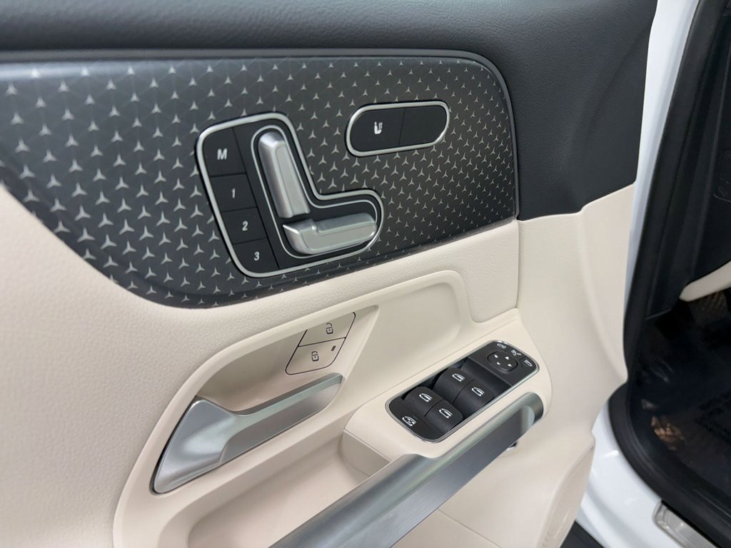 Certified 2024 Mercedes-Benz EQB 350 4MATIC SUV image 6