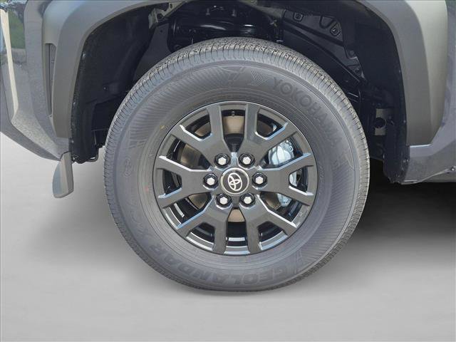 New 2026 Toyota 4Runner SR5 AWD/4WD image 9