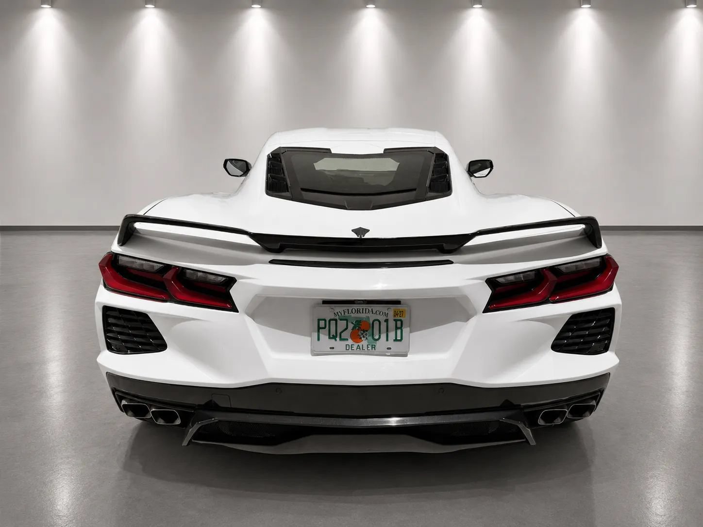 Used 2022 Chevrolet Corvette Stingray Coupe w/ 1LT RWD image 4