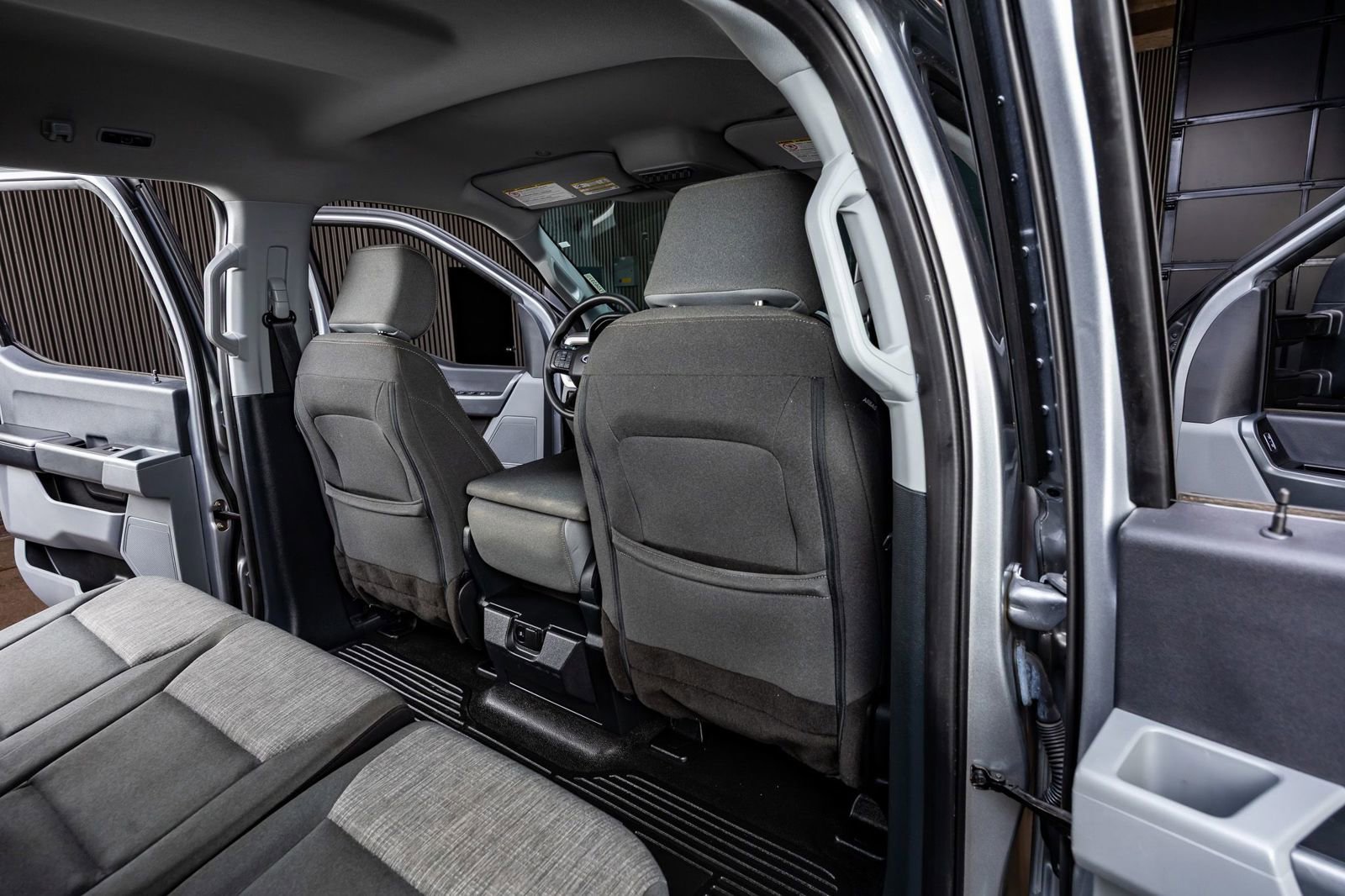 Used 2023 Ford F350 XLT w/ FX4 Off-Road Package image 31