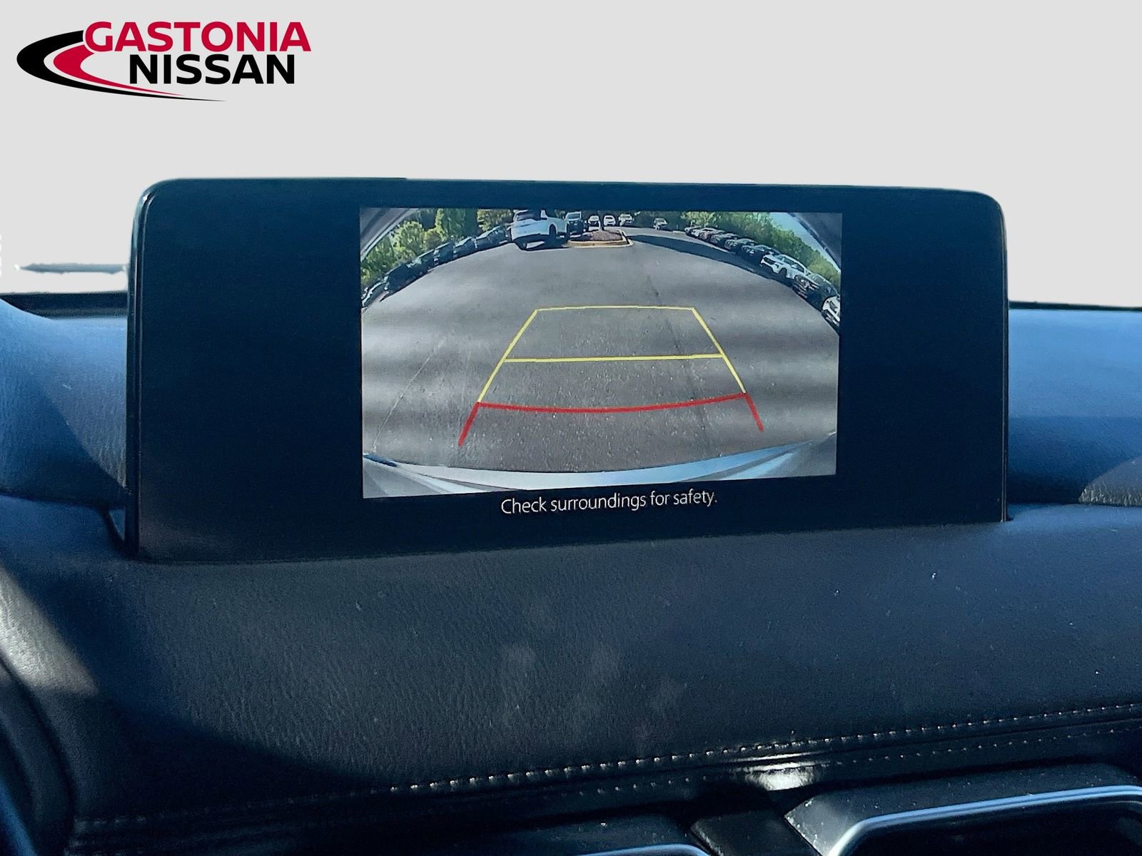 Used 2021 MAZDA CX-5 Touring image 18