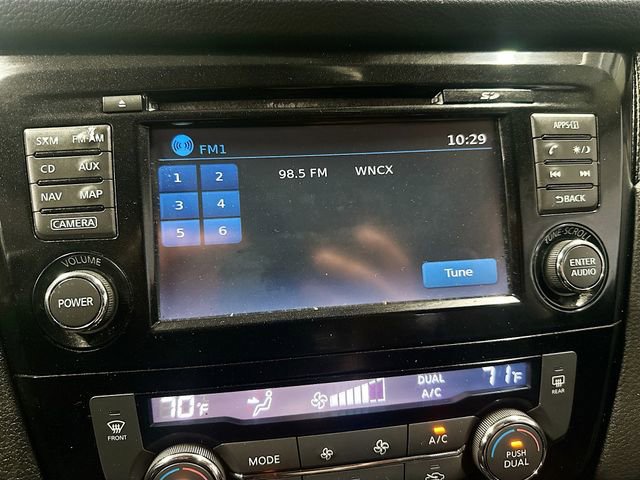 Used 2016 Nissan Rogue SL w/ SL Premium Package image 16