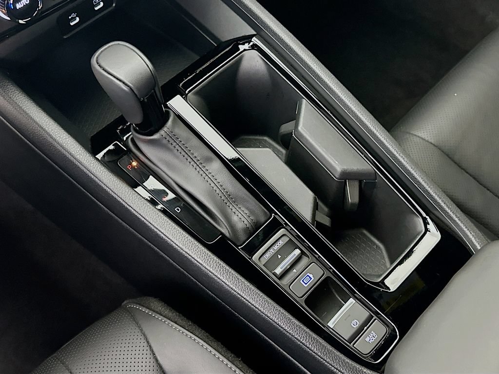 Used 2024 Honda Accord Sport image 16