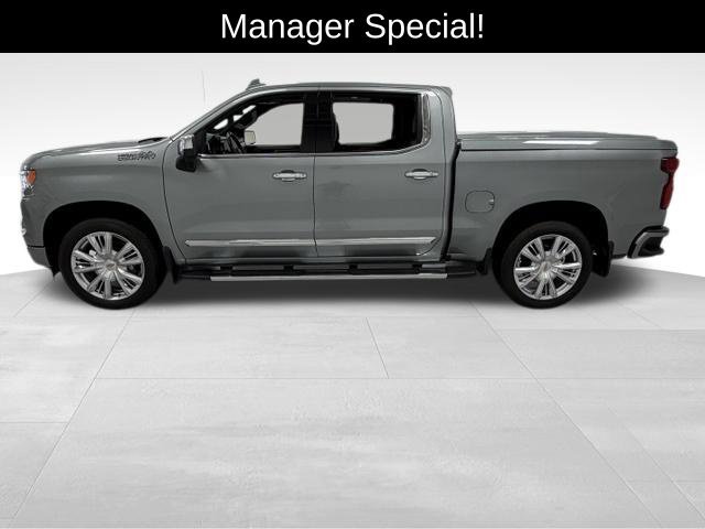 Certified 2023 Chevrolet Silverado 1500 High Country w/ High Country Premium Package AWD/4WD image 2