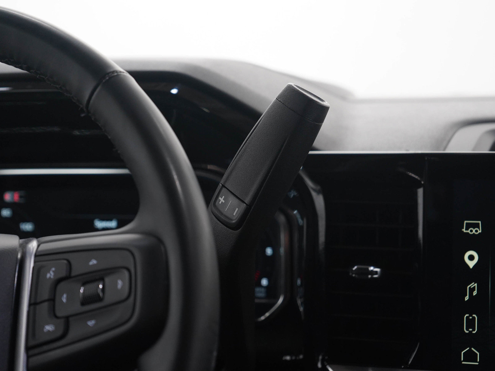 Used 2024 GMC Sierra 1500 Elevation w/ LPO, Elevation Black Package AWD/4WD image 20