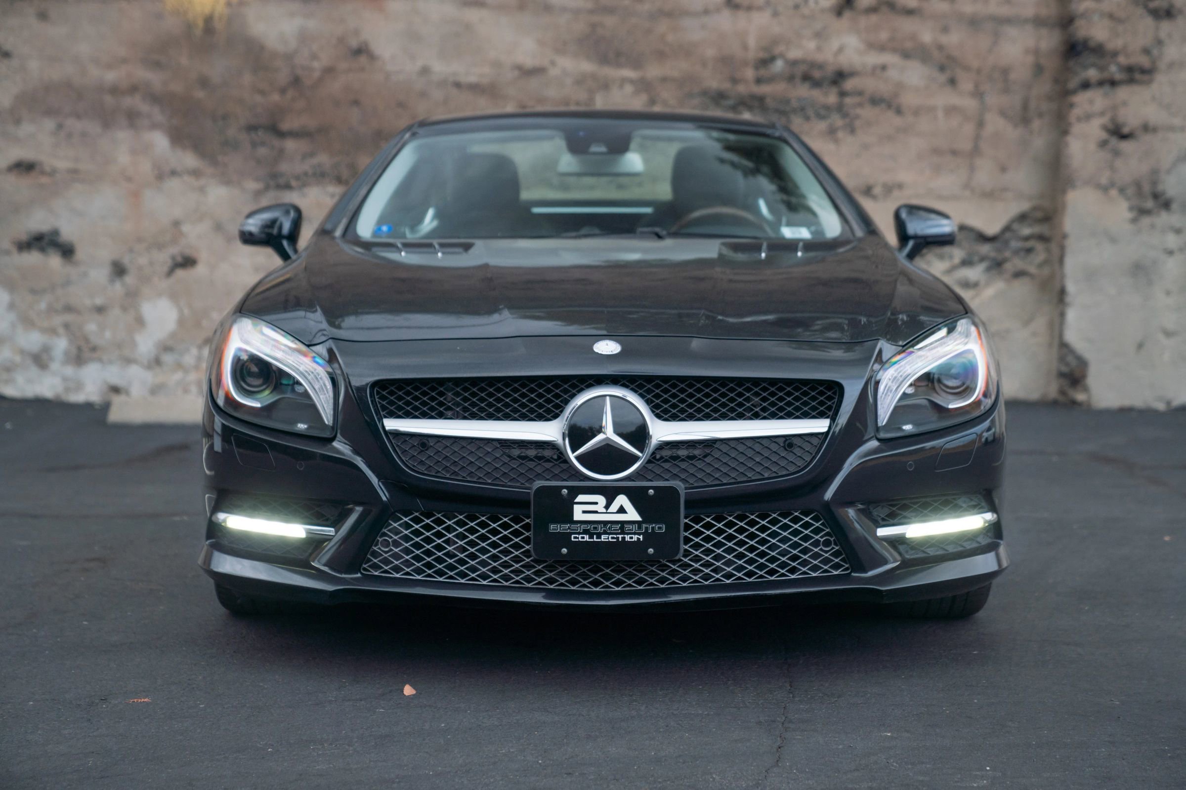 Used 2013 Mercedes-Benz SL 550 image 11