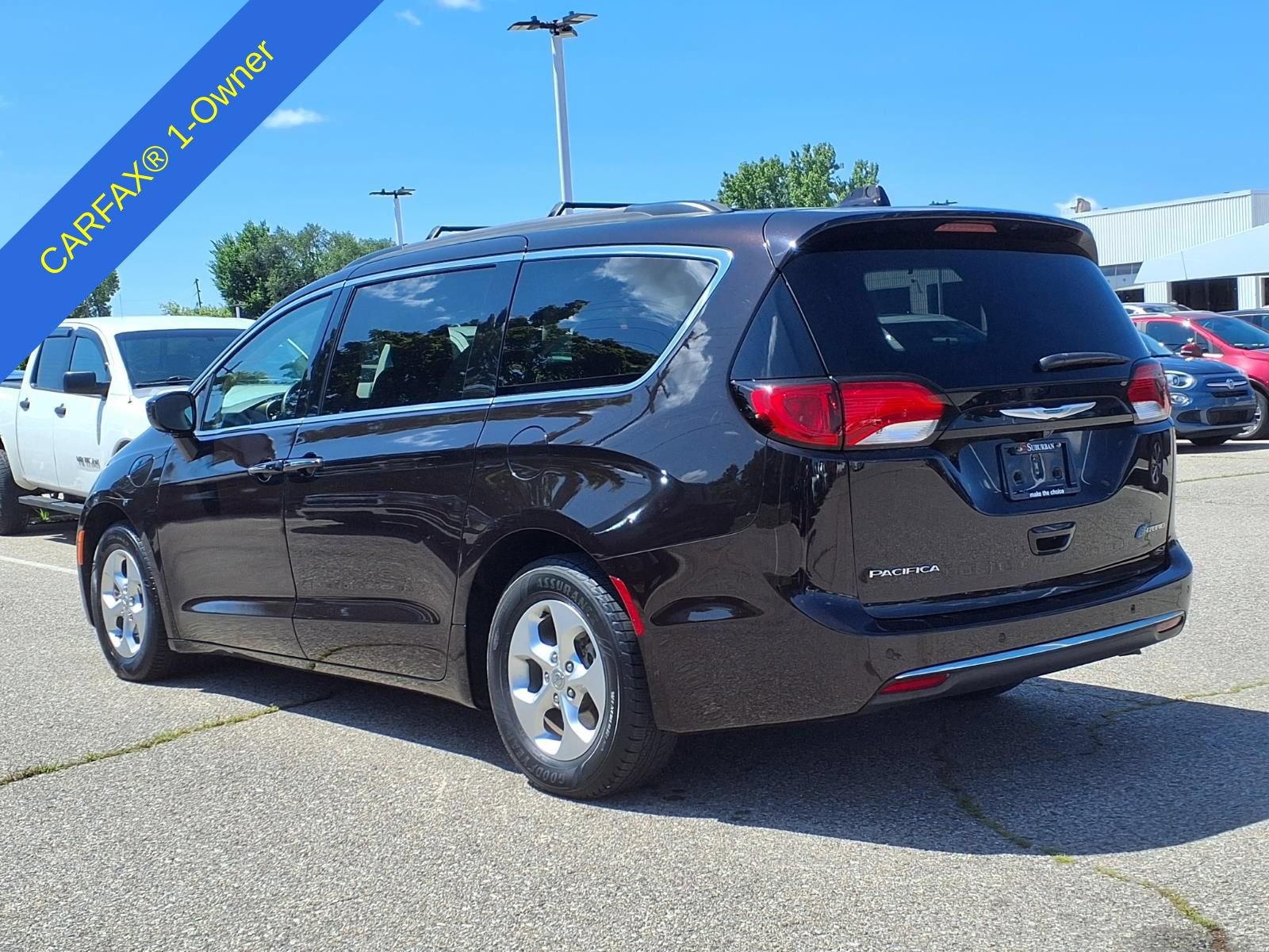 Used 2017 Chrysler Pacifica Premium FWD image 8