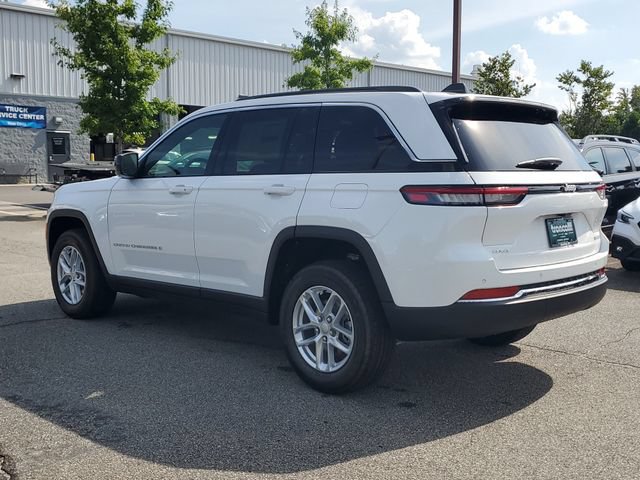 New 2026 Jeep Grand Cherokee Laredo X AWD/4WD image 4