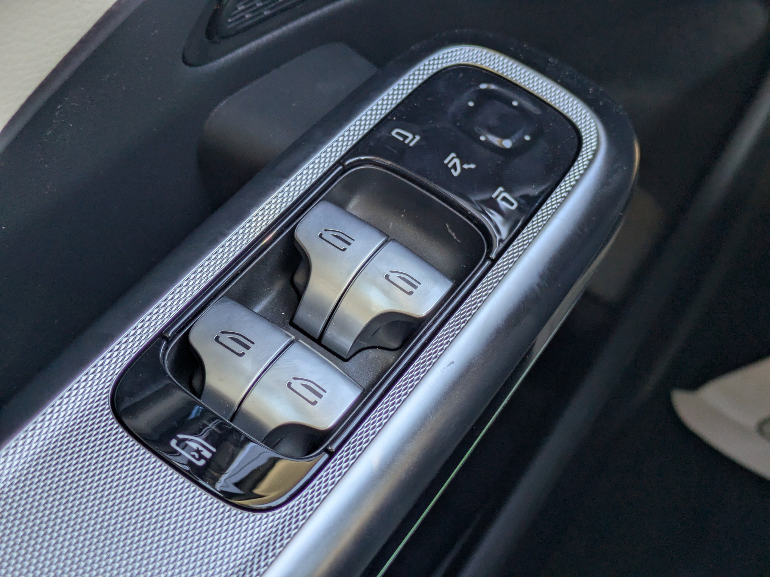 New 2026 Mercedes-Benz E 350 4MATIC Sedan image 26