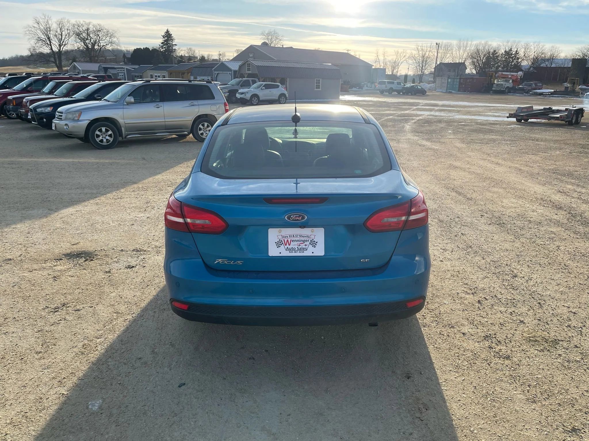 Used 2016 Ford Focus SE w/ Equipment Group 201A image 3