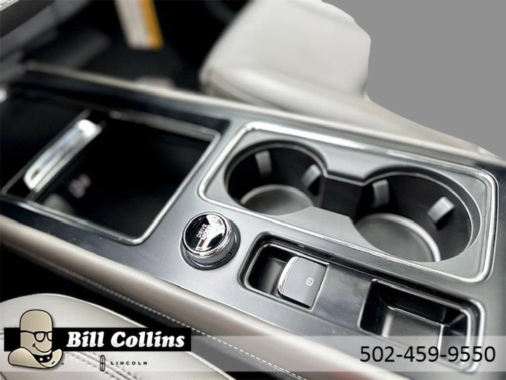 New 2024 Lincoln Corsair Grand Touring w/ Equipment Group 302A AWD/4WD image 20